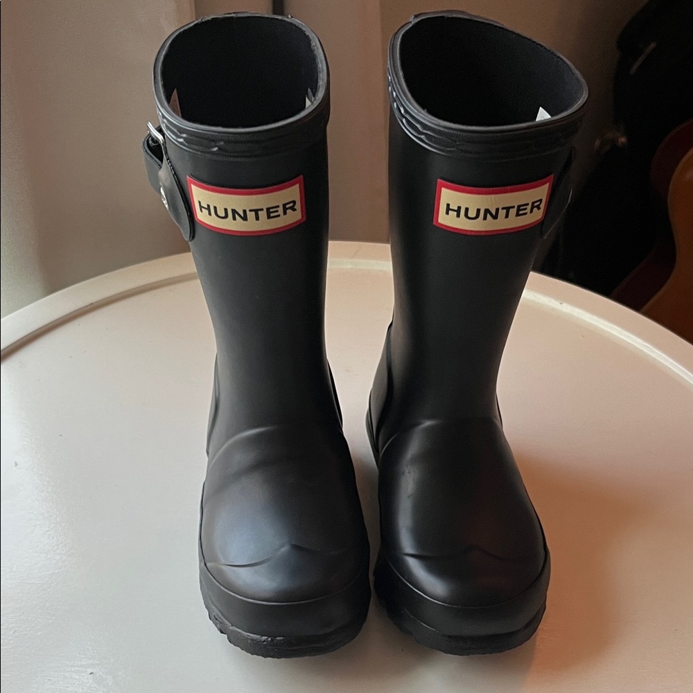 Hunter Junior Original Black Waterproof Boots - Picture 2 of 7